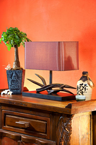 Kudu Wood Table Lamp LEHUA II