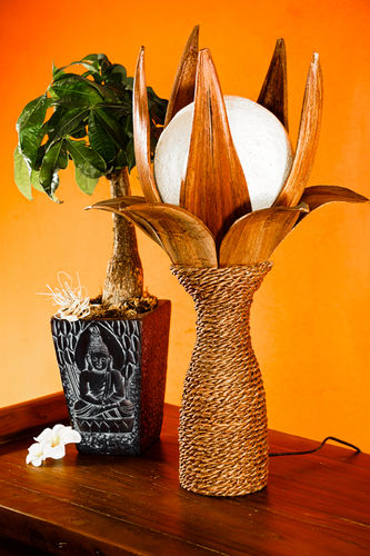 Coconut Palm Tree Lamp NINOLE